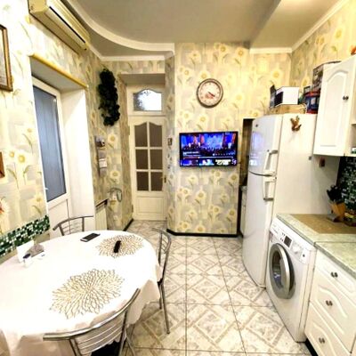 Продажа 	 Харків,  Короленка пров.   19