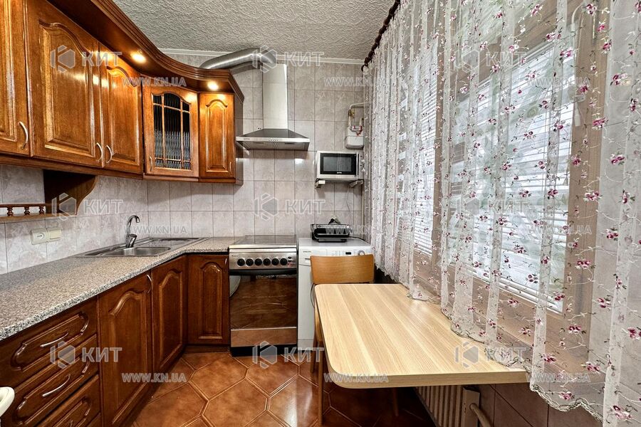 Продажа квартиры Харьков, Алексеевка, 65м²