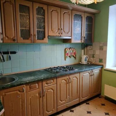 Продажа 	 Харків,  Слов'янська вул.   6