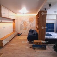 Продаж квартири Харків, ХТЗ, Рогань, 43м²