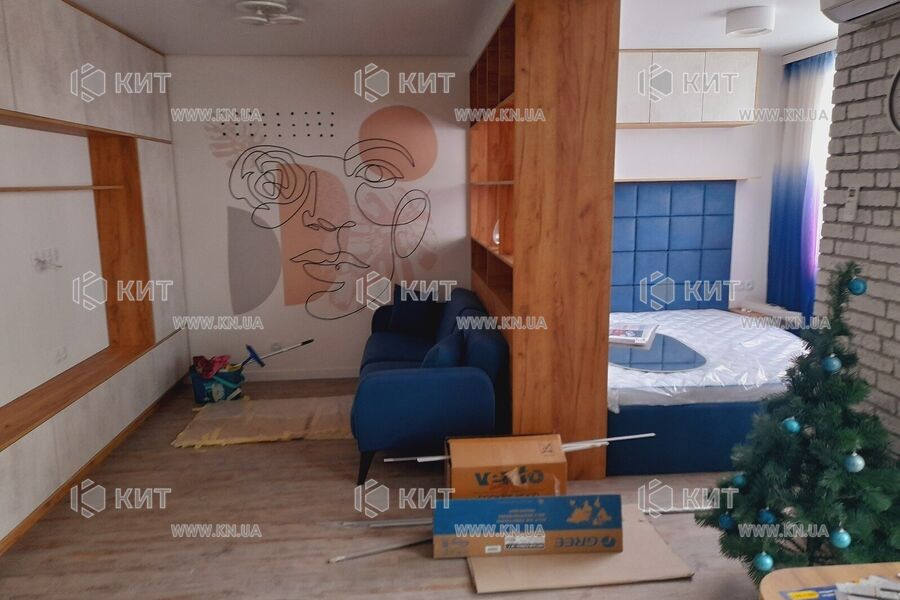 Продаж квартири Харків, ХТЗ, Рогань, 43м²