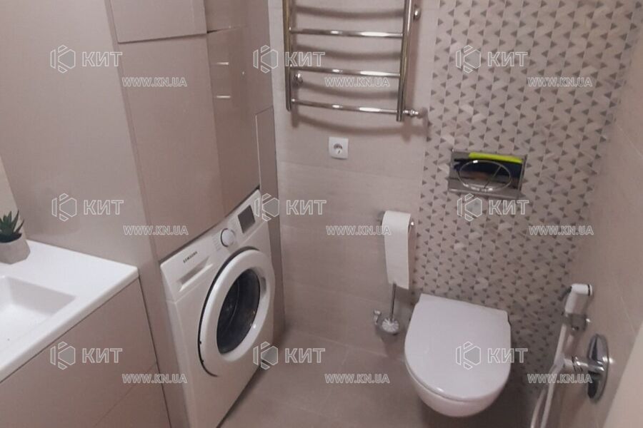Продаж квартири Харків, ХТЗ, Рогань, 43м²