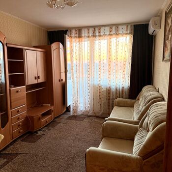 Продаж квартир - Харків,  Леся Сердюка (Командарма Корка) вул.  4