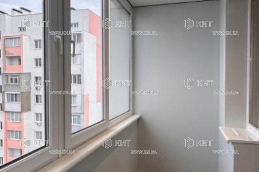 Продаж квартири Харків, ХТЗ, Рогань, 68м²