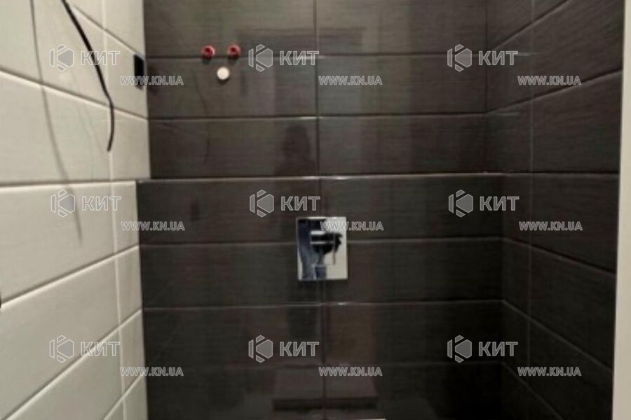 Продаж квартири Харків, ХТЗ, Рогань, 68м²