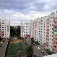 Продаж квартири Харків, ХТЗ, Рогань, 68м²