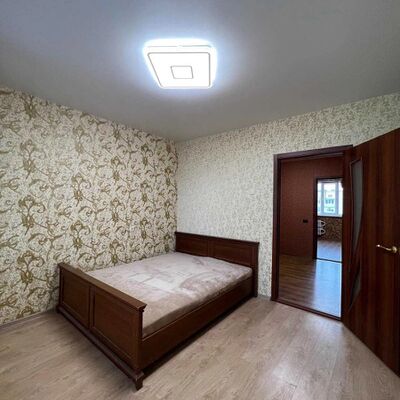 Продажа 	 Харків,  Нескорених (Героїв Праці) вул.   4В