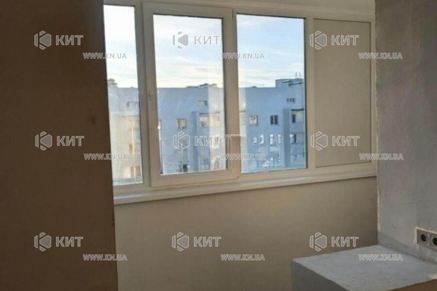 Продаж квартири Харків, ХТЗ, Рогань, 36м²