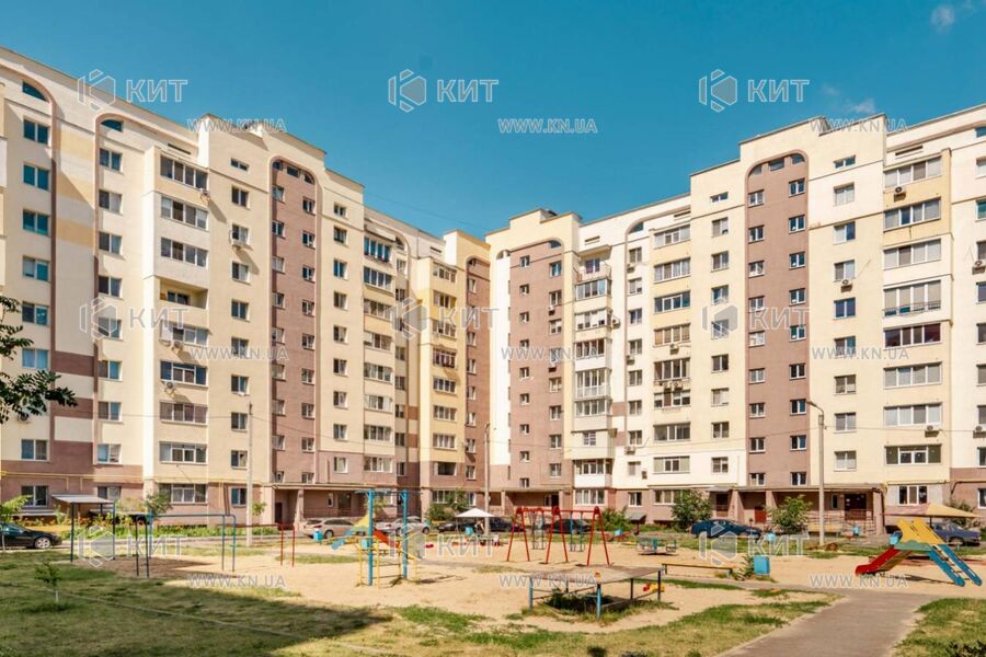 Продаж квартири Харків, Олексіївка, 65м²