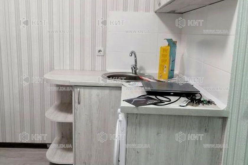 Продаж квартири Харків, Наукова, 18м²