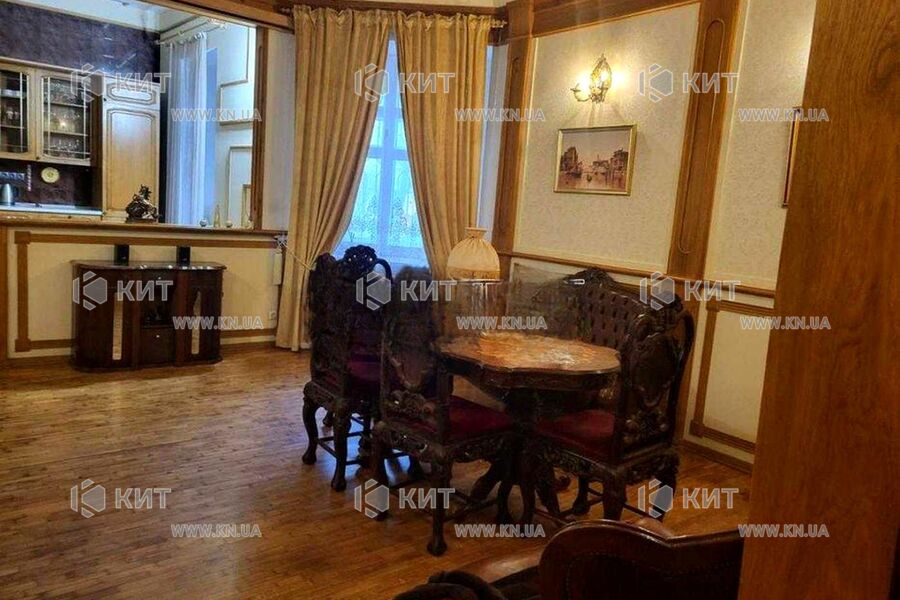 Продаж квартири Харків, Центр, 138м²