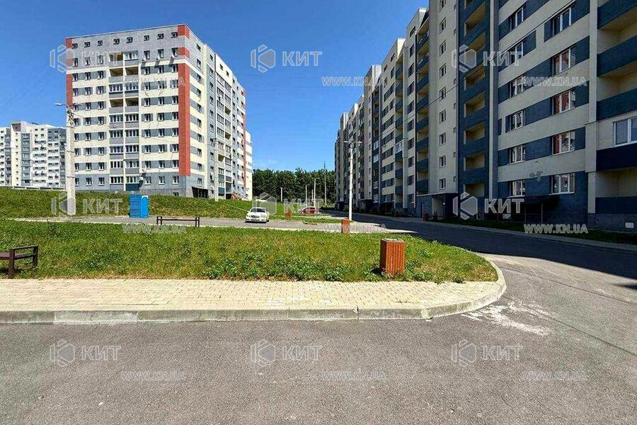 Продаж квартири Харків, Олексіївка, 39м²