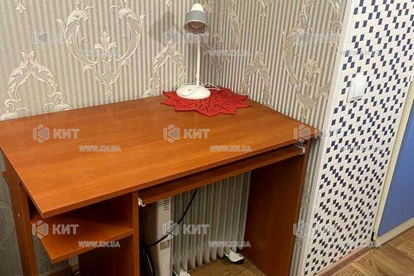 Продаж квартири Харків, Олексіївка, 20м²