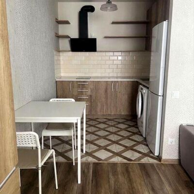Продажа 	 Харків, Пташка Барабашова вул.   10