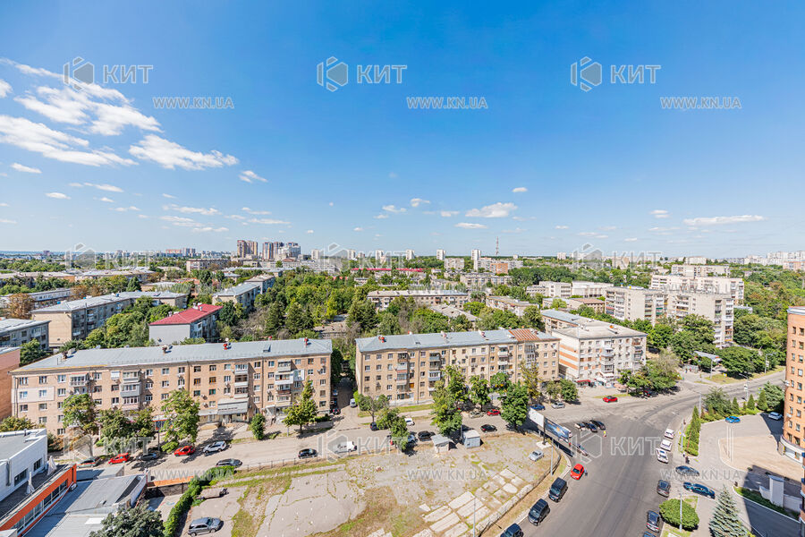 Продаж квартири Харків, Павлове Поле, 186м²
