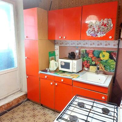 Продажа 	 Харків,  Монюшка вул.   16