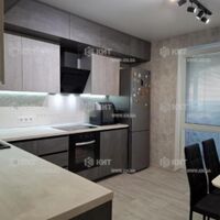 Продажа квартиры Харьков, ХТЗ, Рогань, 57.8м²