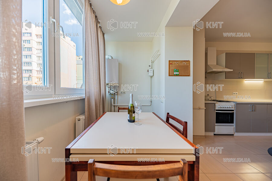 Продажа квартиры Харьков, МЖК Интернационалист, 89.9м²