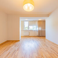Продажа квартиры Харьков, МЖК Интернационалист, 89.9м²