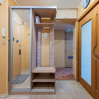 Продаж квартири Харків, ХТЗ, Рогань, 47м²