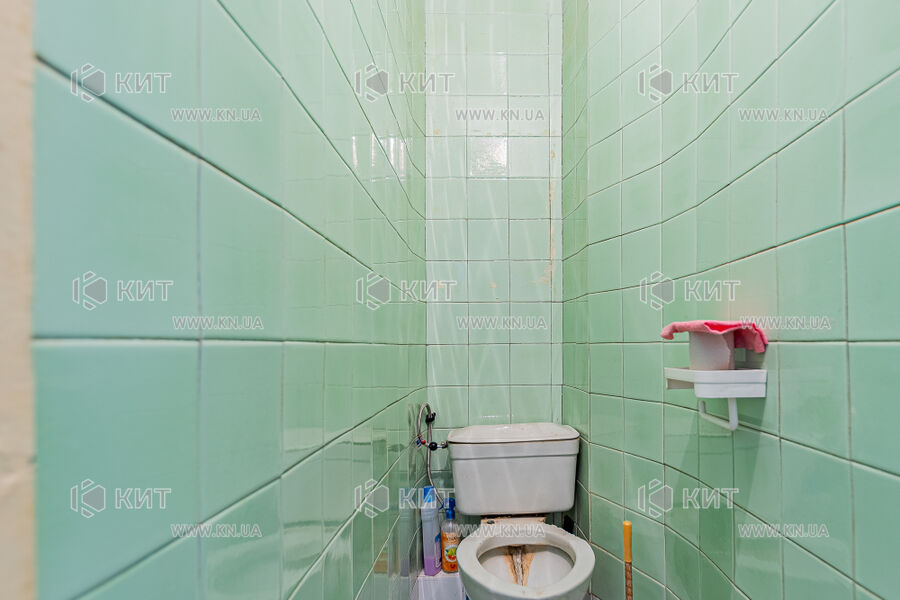 Продаж квартири Харків, ХТЗ, Рогань, 47м²
