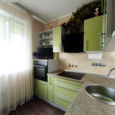 Продажа 	 Харків,  Жасміновий (Слинько) бульв.   9/1