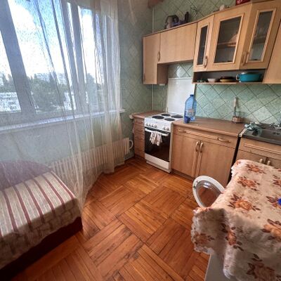 Продажа 	 Харьков,  Единства (Краснодарская) ул.   171