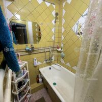 Продаж квартири Харків, ХТЗ, Рогань, 57м²