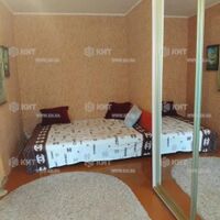 Продаж квартири Харків, ХТЗ, Рогань, 38м²