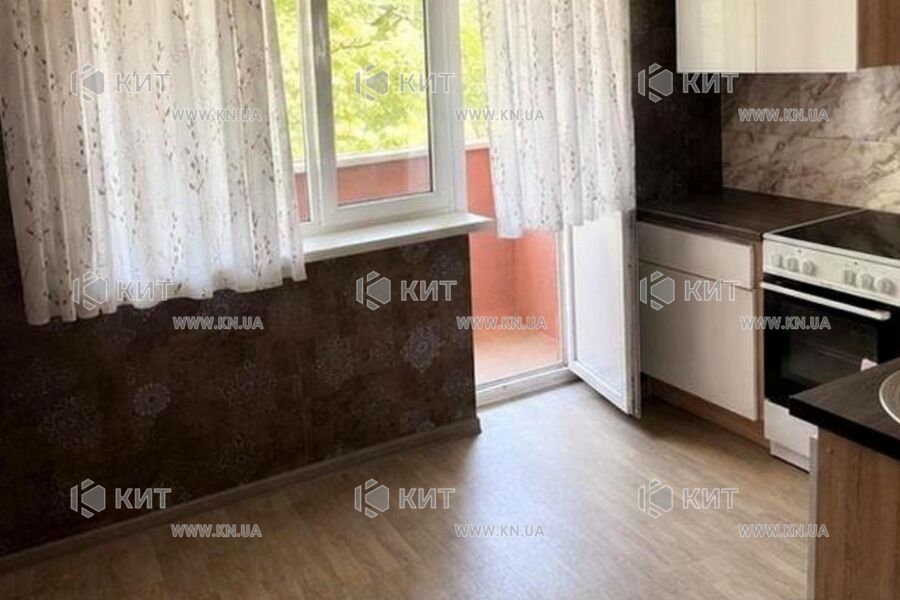 Продаж квартири Харків, ХТЗ, Рогань, 40м²
