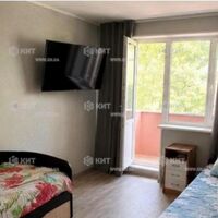 Продаж квартири Харків, ХТЗ, Рогань, 40м²