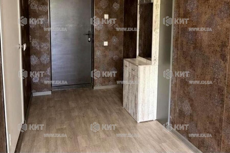 Продаж квартири Харків, ХТЗ, Рогань, 40м²