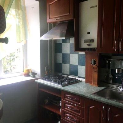 Продажа 	 Харків,  23 Серпня вул.   24А
