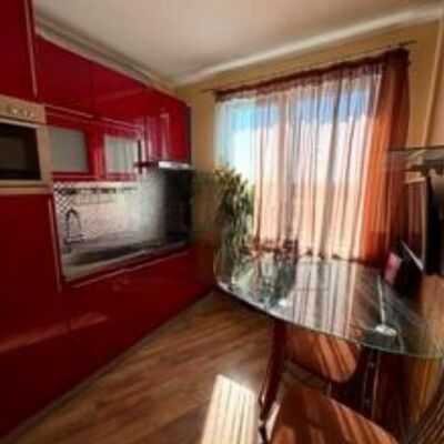 Продажа 	 Харьков,  Юбилейный (50-летия ВЛКСМ) пр.   32а