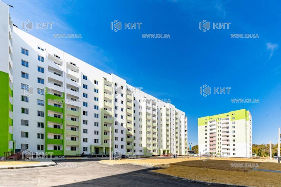 Продаж квартири Харків, ХТЗ, Рогань, 39м²