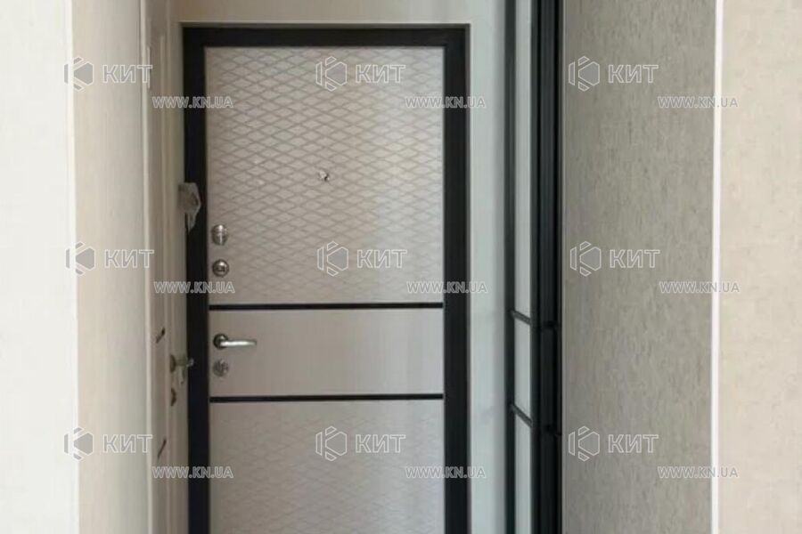 Продаж квартири Харків, ХТЗ, Рогань, 39м²