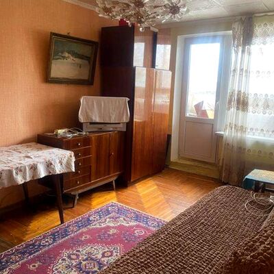 Продажа 	 Харків,  Тракторобудівників пр.   130