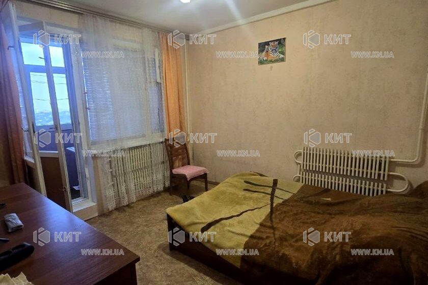 Продаж квартири Харків, ХТЗ, Рогань, 72.2м²