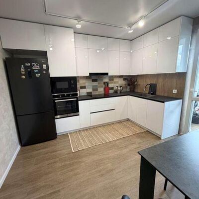 Продажа 	 Харьков, Мира 2 Героев Харькова (Московский) пр.   268
