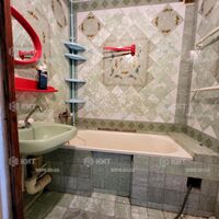 Продаж квартири Харків, ХТЗ, Рогань, 57м²