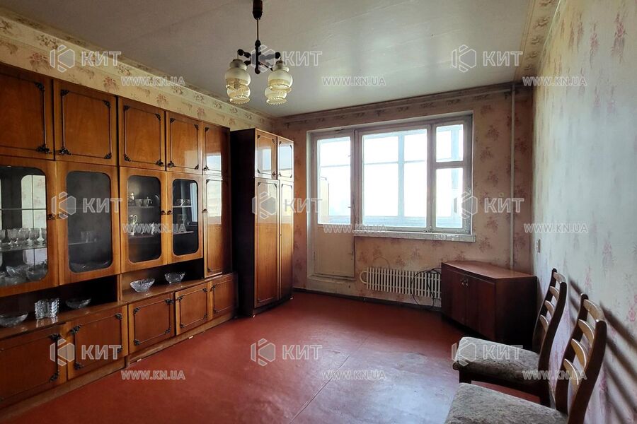 Продаж квартири Харків, ХТЗ, Рогань, 57м²