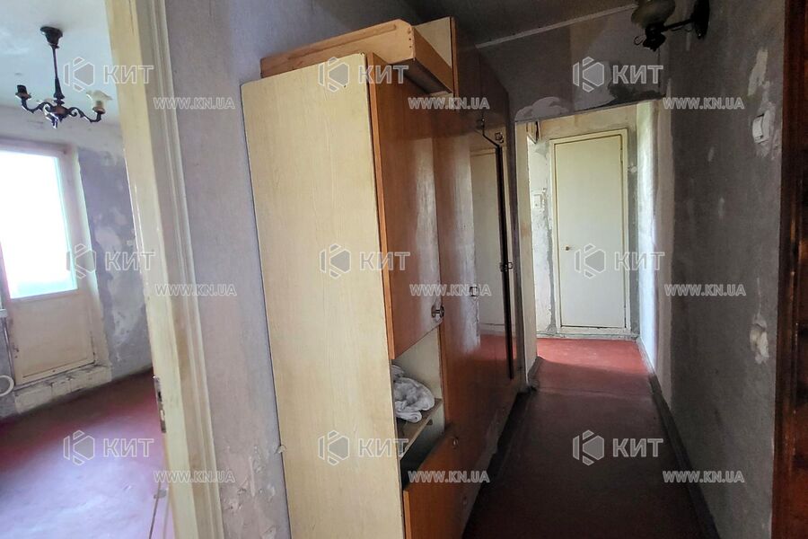 Продаж квартири Харків, ХТЗ, Рогань, 57м²