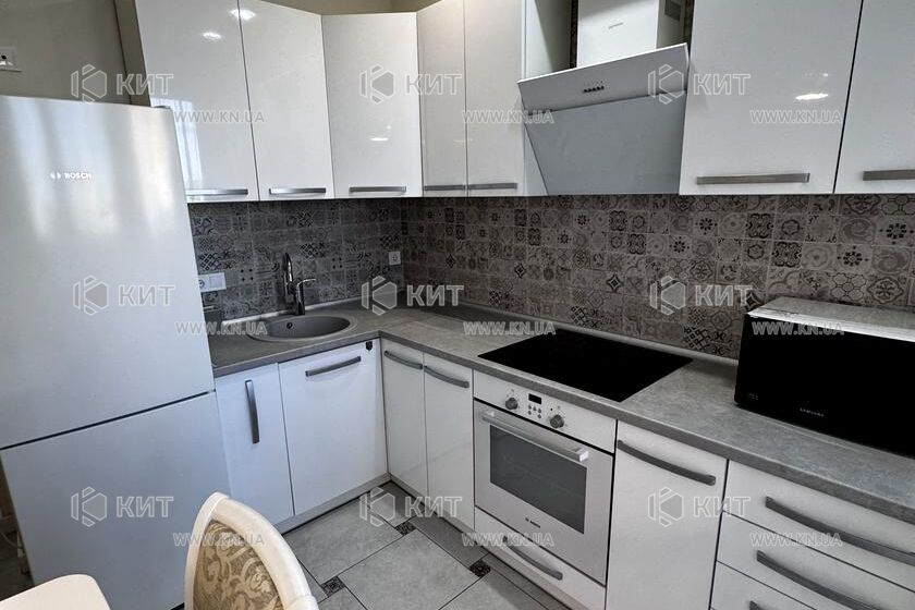 Продаж квартири Харків, Олексіївка, 45м²