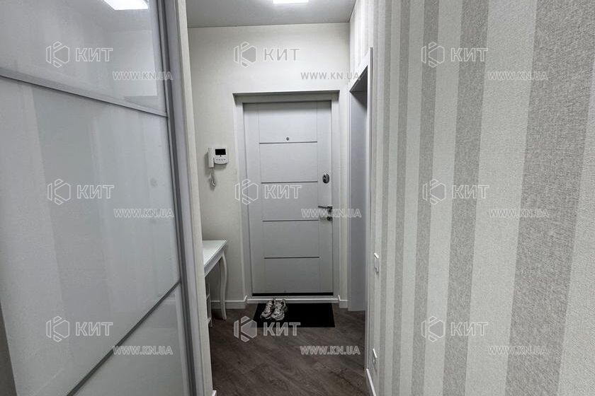 Продаж квартири Харків, Олексіївка, 45м²