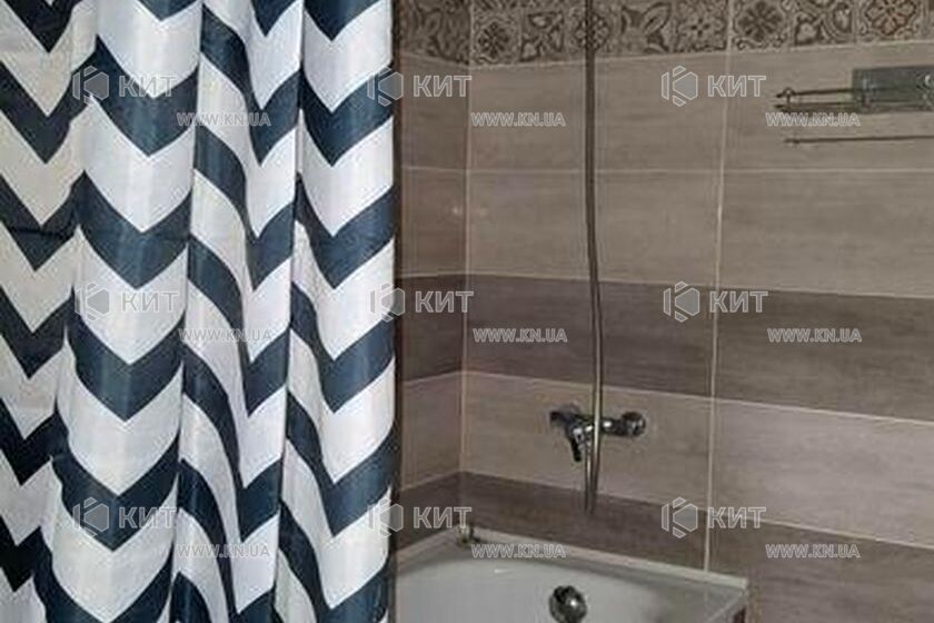 Продаж квартири Харків, ХТЗ, Рогань, 41м²