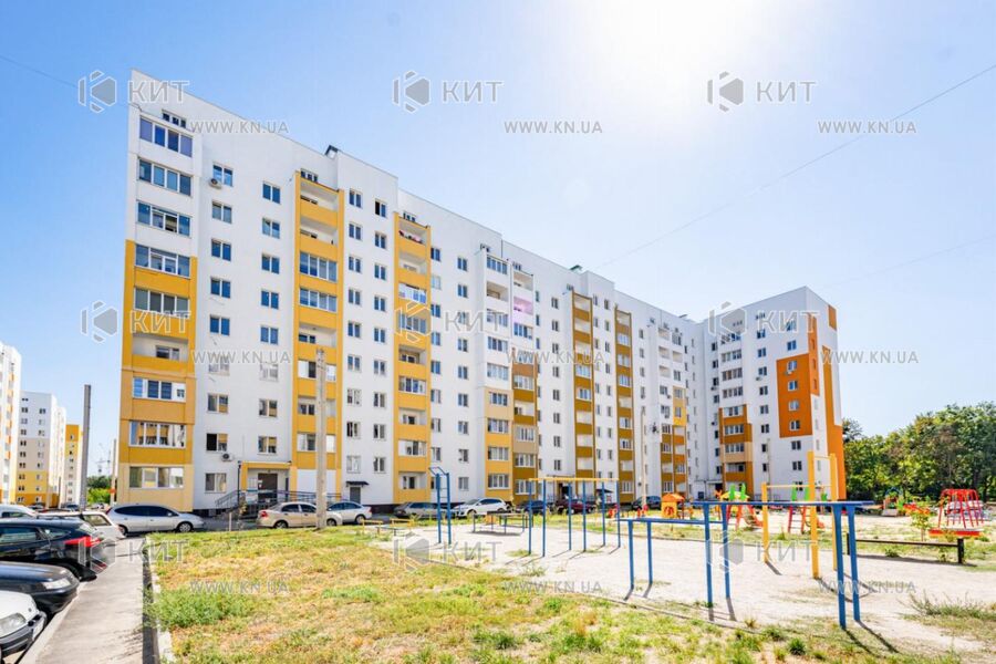 Продаж квартири Харків, ХТЗ, Рогань, 41м²