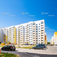 Продаж квартири Харків, ХТЗ, Рогань, 41м²