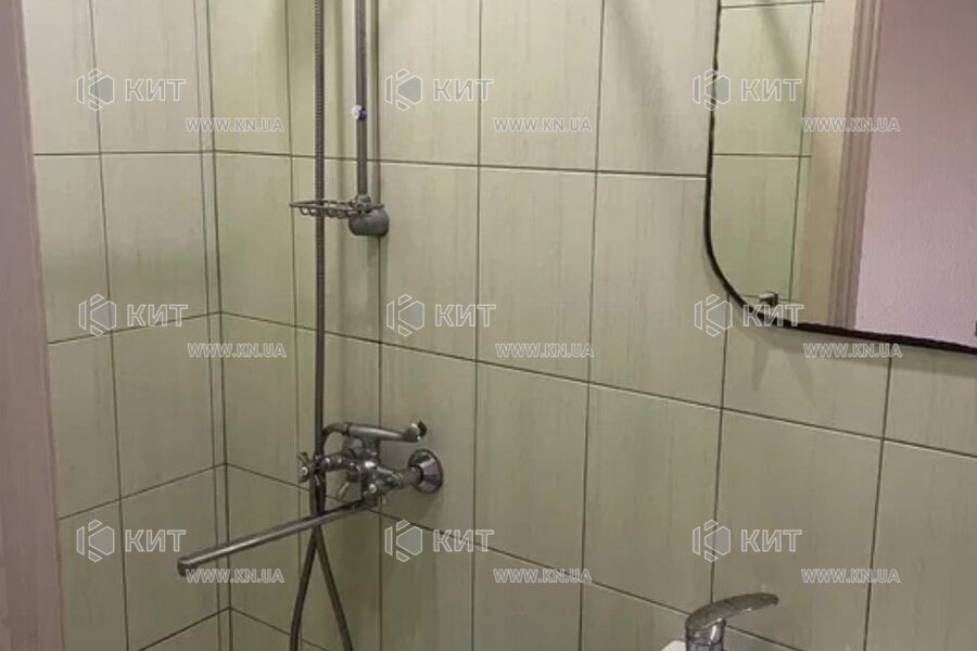 Продаж квартири Харків, Салтівка(Бараб.,Україна), 20м²