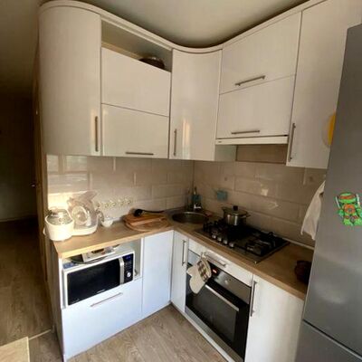 Продажа 	 Харьков,  Гвардейцев-Широнинцев ул.   38Б