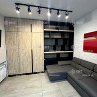Продаж квартири Харків, Наукова, 73.2м²